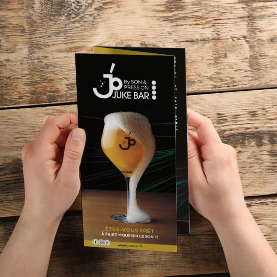 Dépliant commercial pour bar événementiel